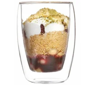 2 copos de vidro com dupla parede de 27 cl, da coleção Thermic Glass Accademia – Luigi Bormioli.