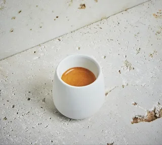 4×250 g – LUGAT szemes kávé – Guatemala La Libertad