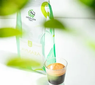 8 kg - Organic Aymara Whole Bean Coffee for Professionals - Green Lion Coffee