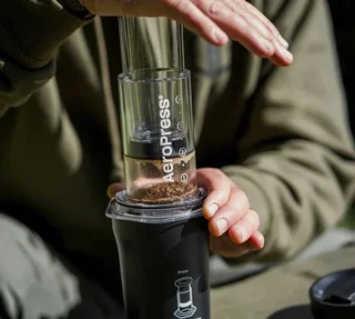 AEROPRESS GO Plus Black Portable Coffee Maker
