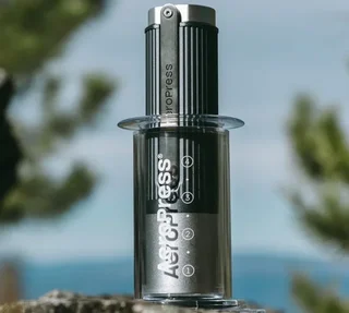 Moulin manuel AEROPRESS MG005 pour café