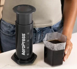 Cafeteira Manual AEROPRESS XL - 600 ml com Jarra