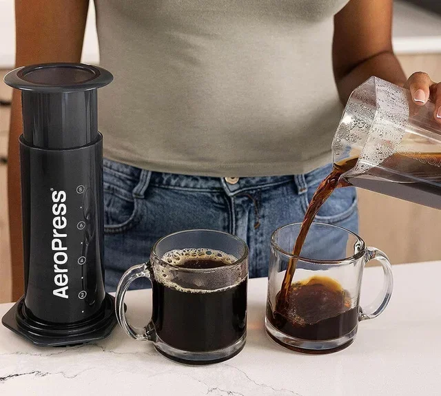 Cafeteira Manual AEROPRESS XL - 600 ml com Jarra