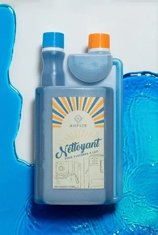 Milchsystem- &amp; Dampfdüsenreiniger für Kaffeemaschinen 1L - Arfize