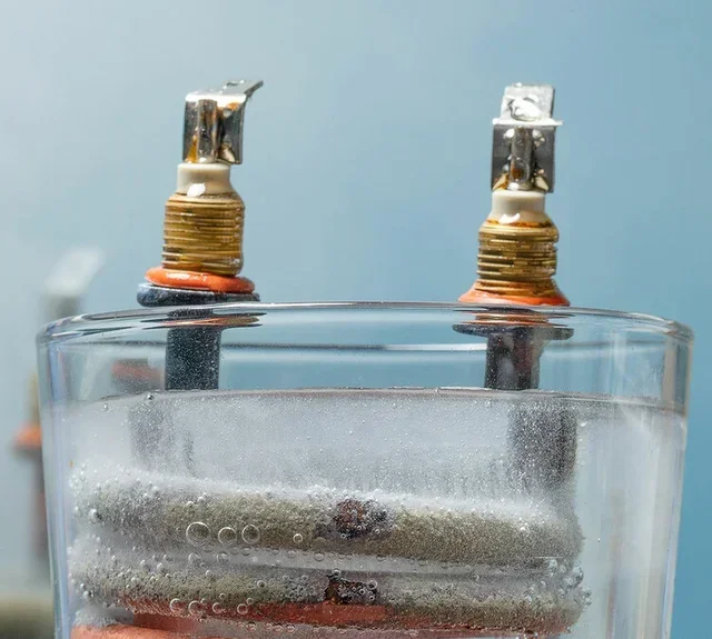 Anticalcare universale ARFIZE, monodose, 6 flaconcini da 50 ml.