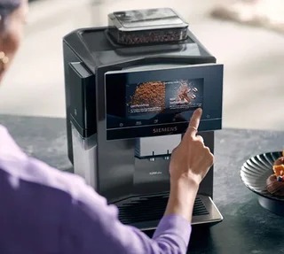 Macchina Caffè Automatica SIEMENS EQ900+ TQ905RZ5 Dark Inox