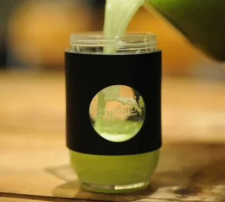 Преносима кафеварка с филтър и бутилка CAFFLANO Go-Brew, черна