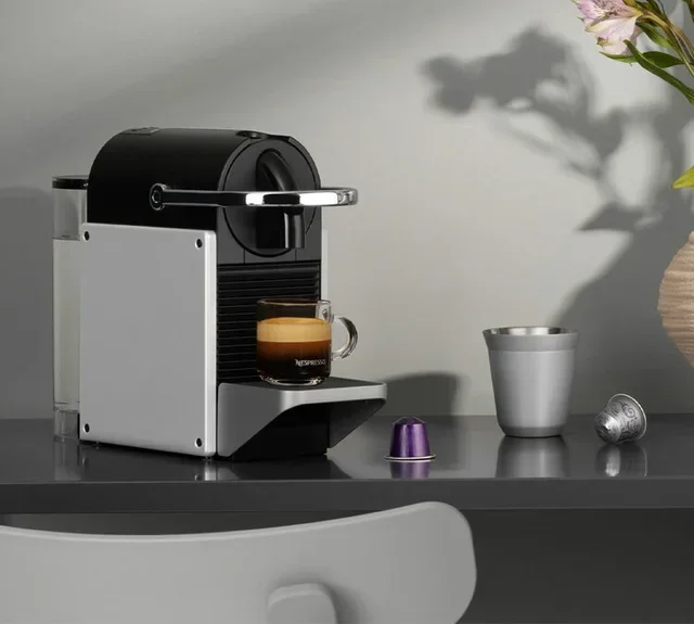 Macchina capsule EN127.S Pixie grigio - DELONGHI