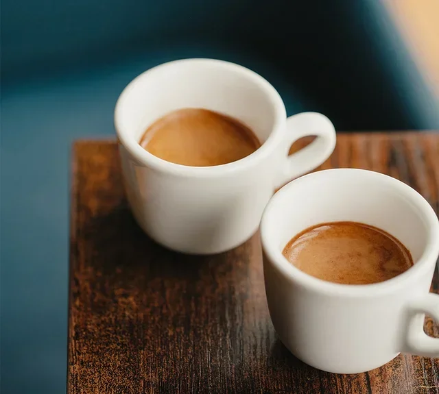 CARTE NOIRE 3 kg Bundle - 2 kg Classic Pure Arabica &amp; 1 kg Secrets de nature Congusta