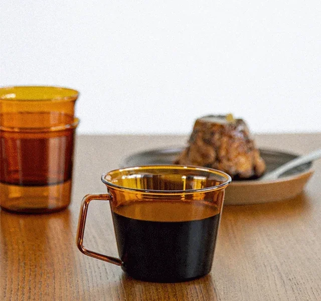 Kinto Cast Amber Staklena Šolja 220 ml - Vintidž Dizajn