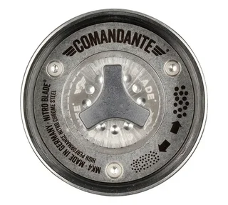 Macinacaffè COMANDANTE C40 MK4 Nitro Blade Noce Virginia