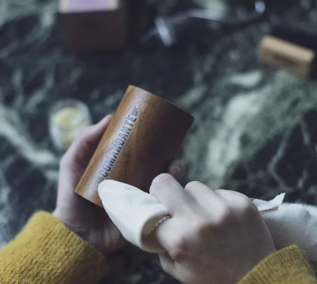 Kit di manutenzione COMANDANTE per il legno