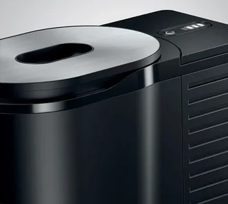 Cool Control (EB) 0.6L Црна за млечне напитке Jura