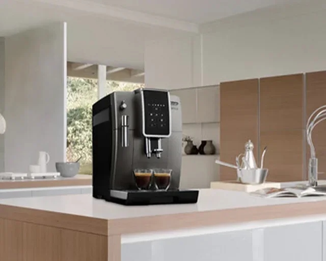 Macchina Caffè Automatica DeLonghi Dinamica FEB 3515.TB - Colore Titanio