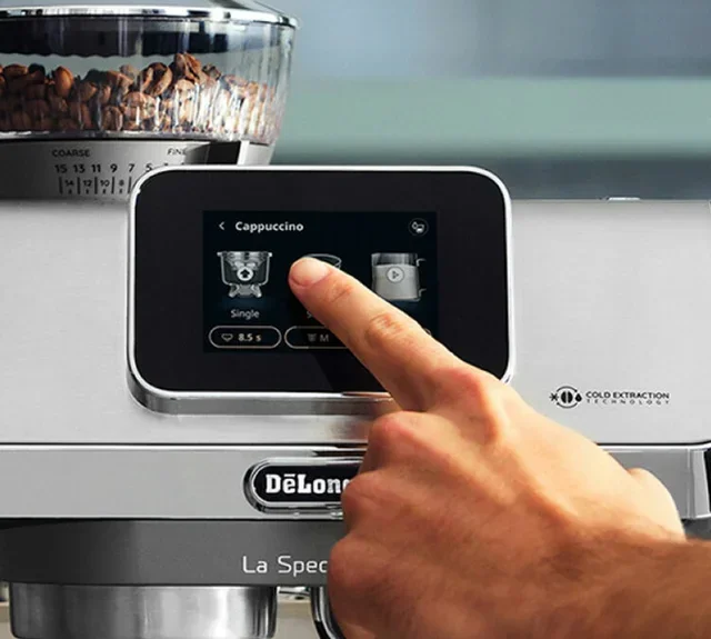 Macchina da caffè espresso con macinacaffè DELONGHI La Specialista Touch EC9455.M, finitura metallizzata.