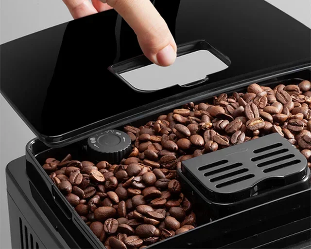 Macchina Caffè Automatica DELONGHI Magnifica S ECAM 22.127.B - Nero