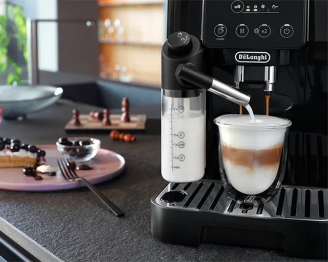 Máquina de Café Automática DELONGHI Magnifica Start FEB 2291.B - Preta