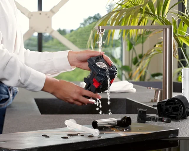 Máquina de Café Automática DELONGHI Magnifica Start FEB 2291.B - Preta