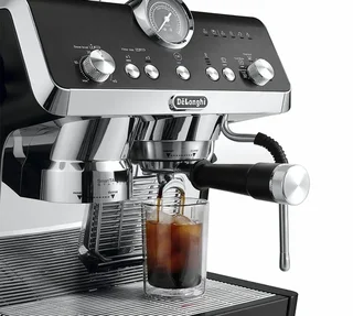 Fekete De'Longhi Specialista Opera EC9555.BK eszpresszó gép