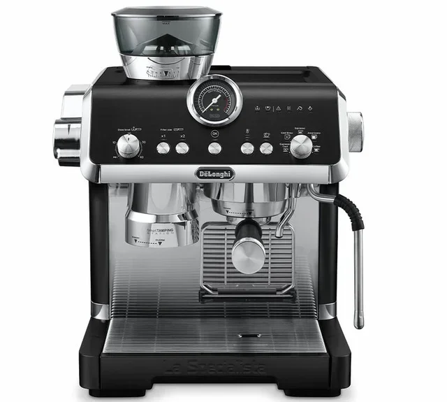 De'Longhi Specialista Opera EC9555.BK Espresso Machine - Black