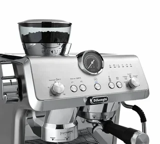 DE'LONGHI Specialista Opéra EC9555.M teljesen rozsdamentes acél eszpresszó gép