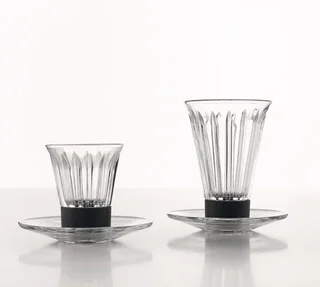 RISE x Starck Черна Капсулна Машина - Delta Q + 30 Подарък Капсули