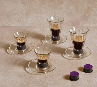 RISE x Starck Черна Капсулна Машина - Delta Q + 30 Подарък Капсули