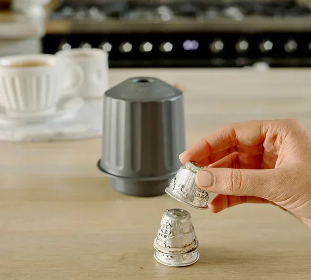 DUALIT EcoPress: Riciclatore di capsule in alluminio