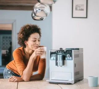 Macchina Caffè Automatica MELITTA LatteSelect® 630-211 Argento