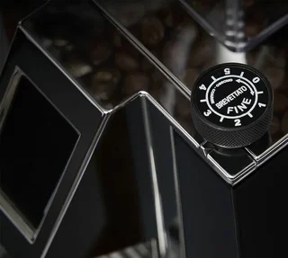 EUREKA Mignon Turbo Black &amp; Chrome - Silent Range Espresso Grinder