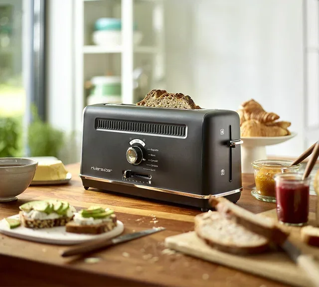 Expert QGP69 Black Toaster – Riviera &amp; Bar