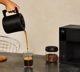 Fellow Aiden Precision Coffee Maker Black + Gift Bundle