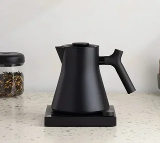 FELLOW Corvo EKG Pro Electric Kettle 0.9L matte black