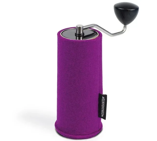 Comandante C40 kahvimyllyn fuksianpunainen huopasuoja