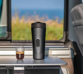 HandPresso Auto portable battery-powered espresso maker