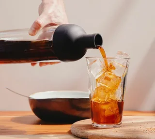 HARIO Filter-in Bottle for Cold Brew Coffee - 700 ml - Black