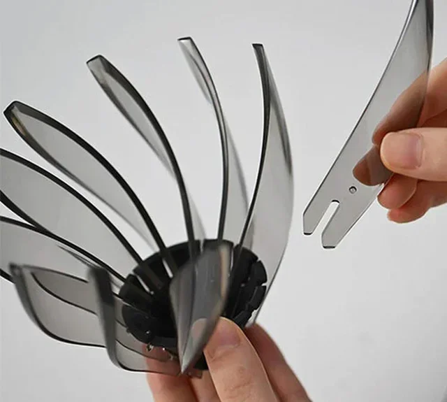 HARIO V60 Dripper Suiren Trasparente Nero