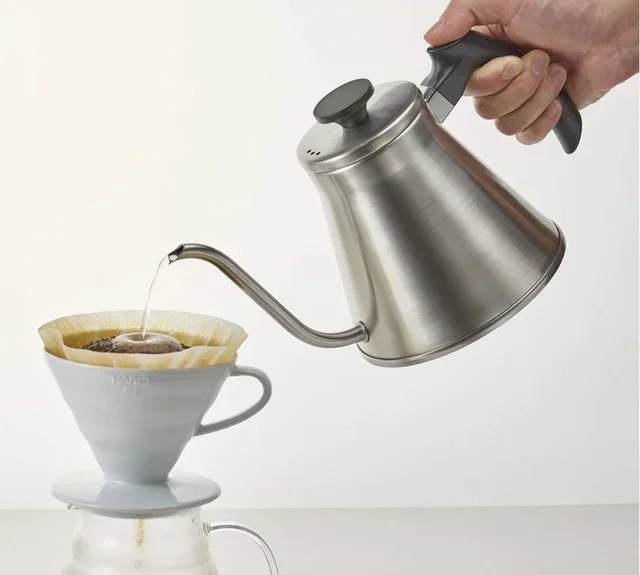Czajnik Hario V60 z wylewką łabędzią 0,8 L Srebrny