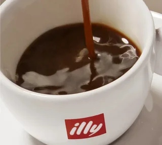 Illy Iperespresso Y3.3 i blått – kapselmaskin med tilbud