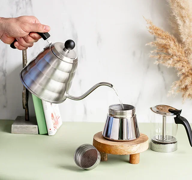 Italian Moka Pot - Kiara - 6 Cups / 25 cl - PYLANO