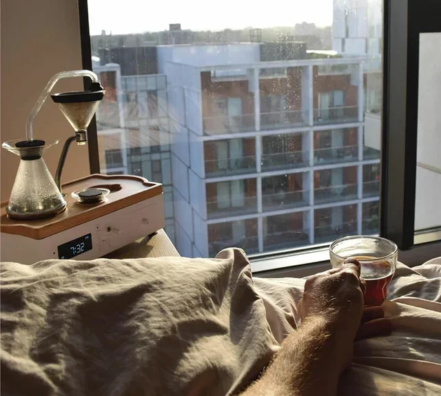 Programowalny ekspres Barisieur JOY RESOLVE z funkcją budzika - Biały z orzechem włoskim