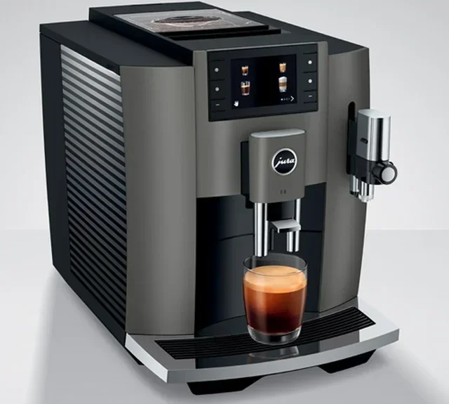 JURA E8 Dark Inox (EC) Smart Connect in Omaggio - Pack pro + garanzia 1 anno