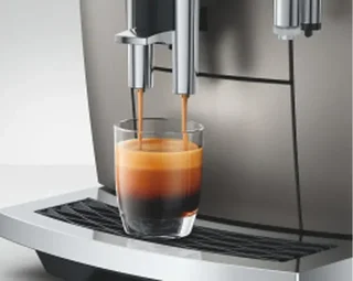 Macchina caffè automatica JURA E8 Midnight Silver (ED) – Smart Connect in omaggio