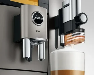 Macchina caffè automatica JURA E8 Midnight Silver (ED) – Smart Connect in omaggio