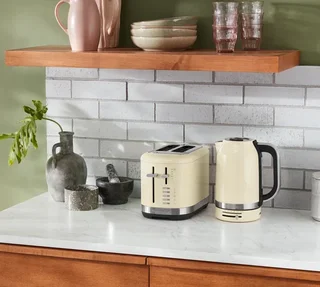 Kitchenaid 5KEK1701EAC Cream Kettle 1.7L - Adjustable Temperature