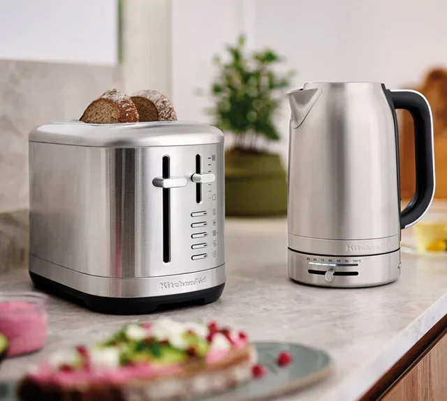 Kit Colazione KitchenAid Bollitore e Tostapane Acciaio Inox