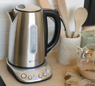 Kottea KT102 1.7L Stainless Steel Variable Temperature Kettle + 2 Pylano 25cl Glasses
