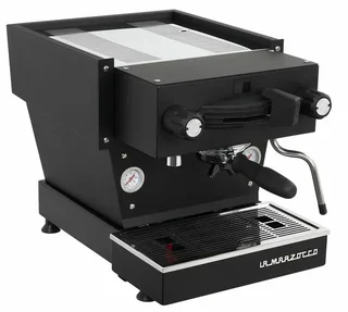 LA MARZOCCO Linea Mini eszpresszógép fekete színben digitális kijelzővel