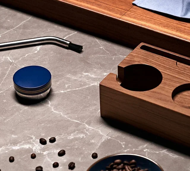 LAVAZZA Home Barista 1895 Gift Set