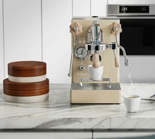 Macchina espresso LELIT MaraX PL62X-2Q30 Edizione Limitata oro e legno